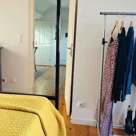 Centro De Zona Historica * ליסבון